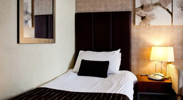 Waterside Hotel, Забронировать Отель Отели Ньюкасл-апон-Тайн 3 звезды, рядом с Baltic Flour Mills, 3*