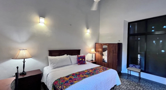 Espectacular casona con alberca y jardines