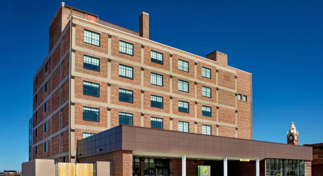 Element Moline, Rezerwuj Hotel Moline 