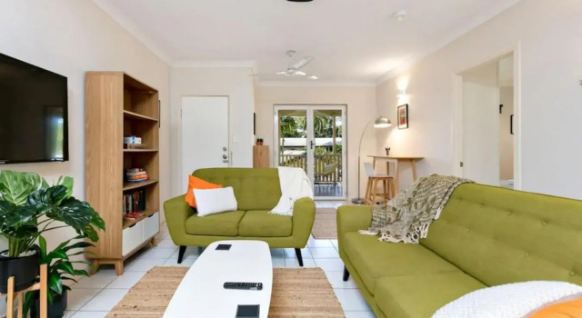 Tiki Dreams - With A Large Breezy Balcony, Reservar Hotel Bungalow 