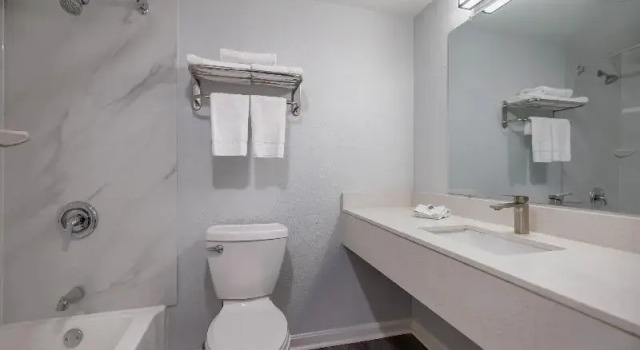 Четырёхместный номер Standard Motel 6 - Franklin, OH