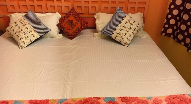 Ishan Paying Guest House