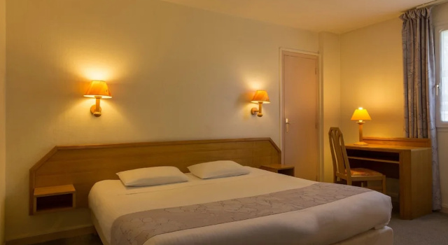 Двухместный номер Standard Logis Hôtel Novalis Quimperlé