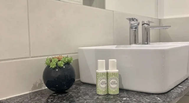 Номер Standard Upstairs at 33 - Self check in boutique accommodation in Worcester Centre