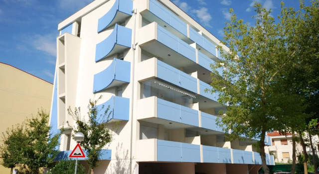 Residence Villa Mara, Prenota Appartamento Hotel a Veneto con parcheggio, Parcheggio