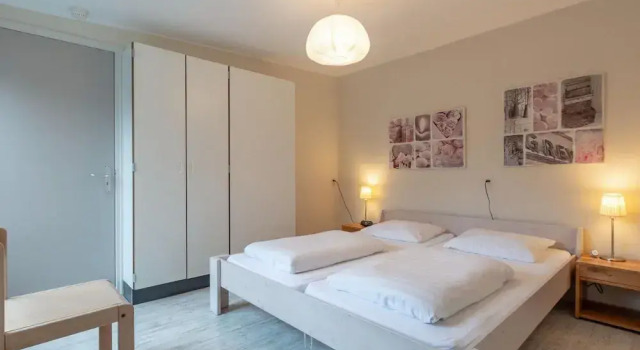 Бунгало Deluxe Holiday Home With a Spacious Garden
