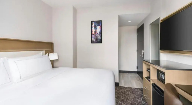 Двухместный номер DoubleTree by Hilton New York Times Square South