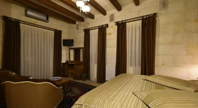 Номер Stone Superior Harman Cave Hotel
