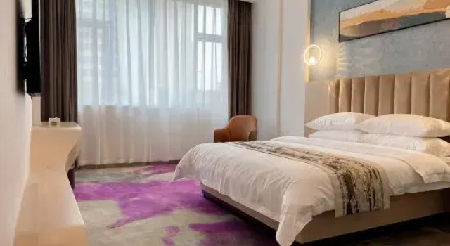 Люкс Deluxe Zhumadian Tiandou Hotel