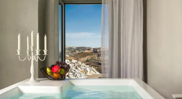 Люкс с видом на горы Mythical Blue Luxury Suites