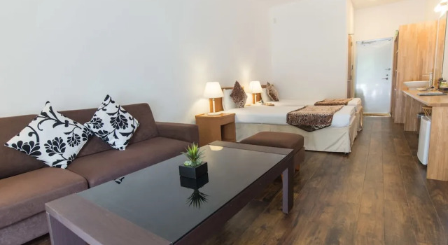 Двухместный номер Deluxe с балконом Nata Beach Villa