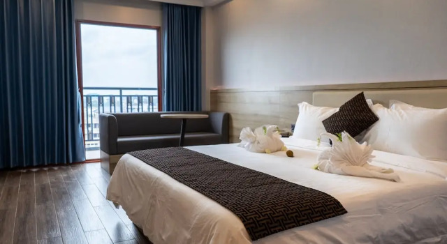 Номер Executive G.C Royal Hotel