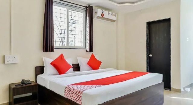 Oyo 19363 United Star Hotel