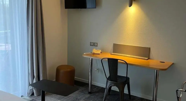 Люкс Standard ibis Styles Bourbon Lancy