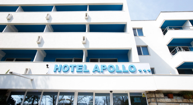 Hotel Apollo, Varaa Hotelli Hotellit Mamaia-Sat pysäköinnillä, Pysäköinti