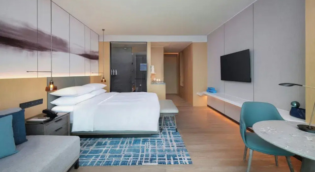 Двухместный номер Premium с видом на реку Courtyard by Marriott Guangzhou Pazhou