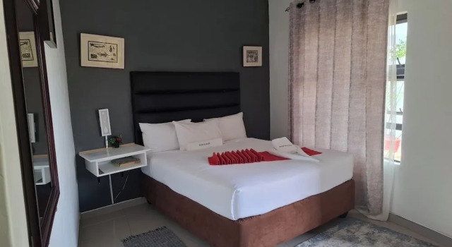 Номер Comfort Shalakwe Hills-Inn Guesthouse Kasane