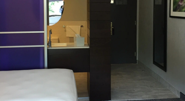 Royal Regency Hotel