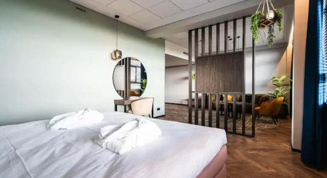 Люкс Deluxe Onderwijshotel De Rooi Pannen Eindhoven