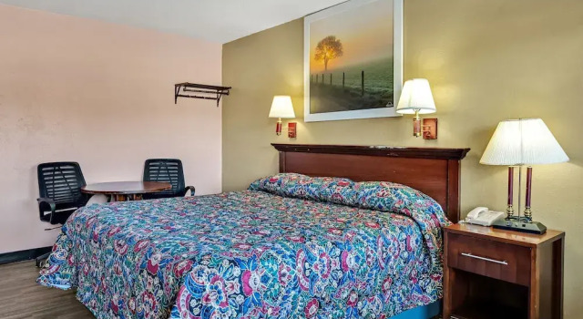 Travelers Inn, Varaa Hotelli Smithfield Pohjois-Carolina