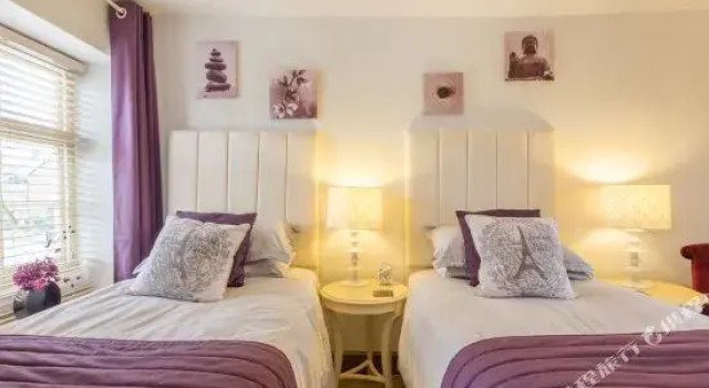 Solitaire, Reserva ahora Hotel South Creake 