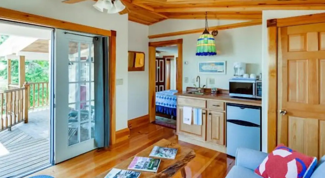 Номер Standard с балконом Beach Cottage Inn