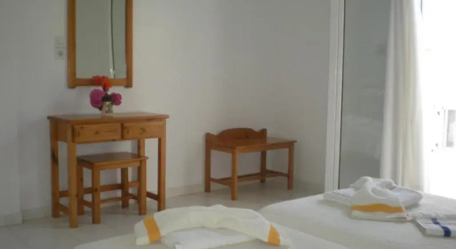 Студия Standard Manolis House