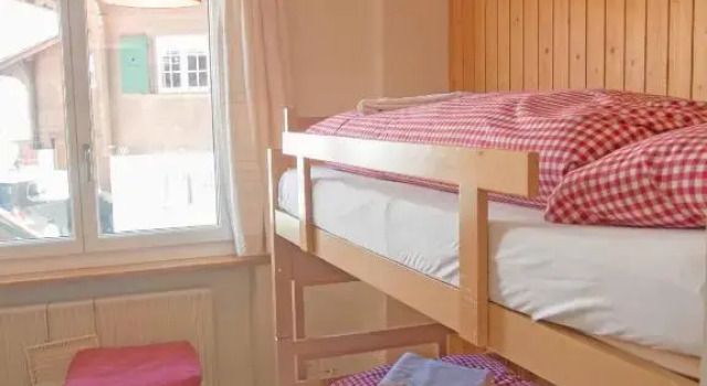 Ferienwohnung Bim Stei, Забронировать Отель Отели Адельбоден с парковкой, рядом с Горнолыжный курорт Адельбоден, Парковка