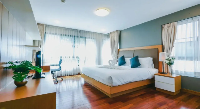 Sunshine Hotel & Serviced Apartment