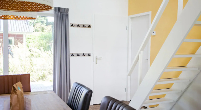 Beautiful House With Covered Terrace, Located in a Holiday Park in Rhenen, Book Feriehus Hoteller i Utrecht Hill Ridge med pool, Swimmingpool