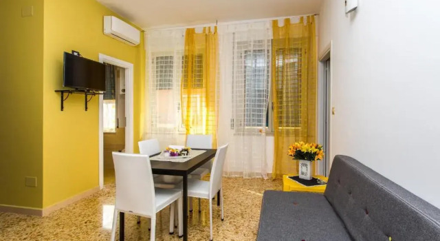Giosi's House, Book Hotel Paola Calabria