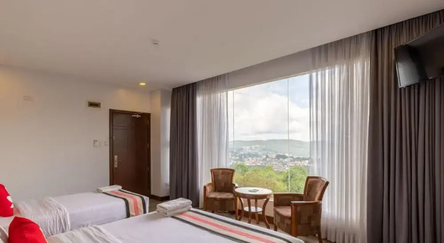 Люкс The Podium Boutique Hotel