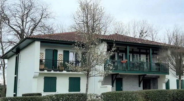 Appartement Cambo-les-Bains, 2 pièces, 2 personnes - FR-1-495-25, Prenota Appartamento Hotel a Aquitania con parcheggio, Parcheggio