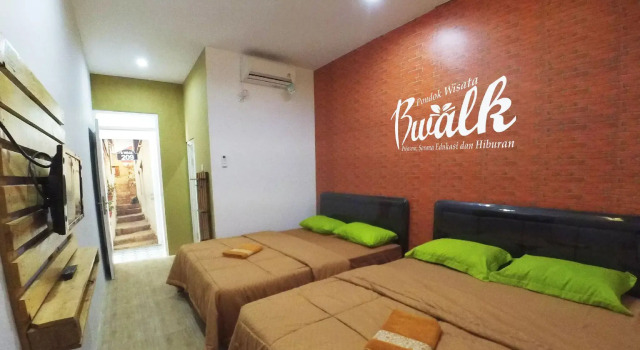 OYO 3283 Bwalk Hotel