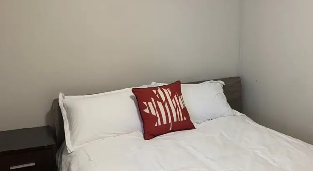 Коттедж Comfort Myriad Fins Cottage and Marina