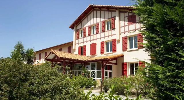 Village Vacances La Forêt des Landes, Prenota Bed & breakfast Hotel a Aquitania con piscina, Piscina