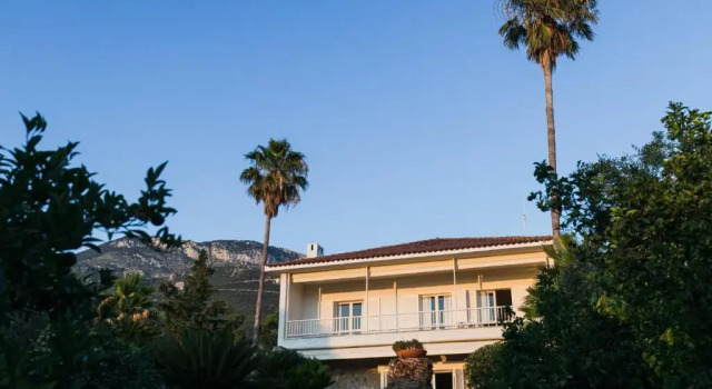 Old Sport Mansion