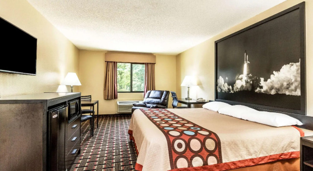 Двухместный номер Standard Super 8 by Wyndham League City Kemah Area