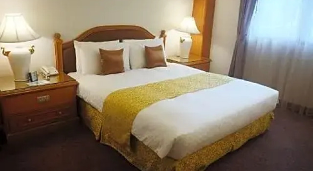 Люкс Deluxe Golden China Hotel