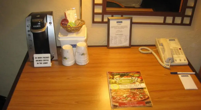 Номер Standard Travelodge by Wyndham Seattle By The Space Needle