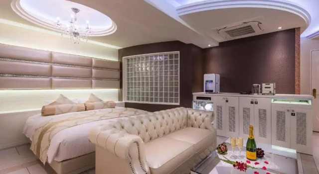 Двухместный номер Standard HOTEL Dior7