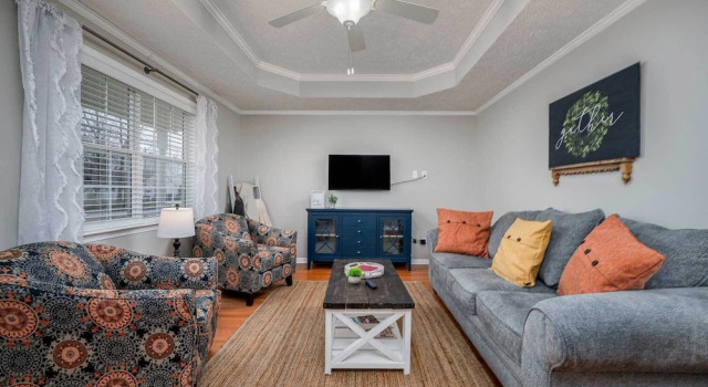 Коттедж Single-story Manchester Home Close to Parks!