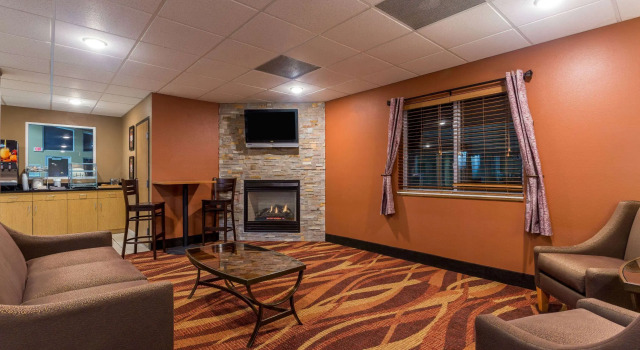 AmericInn by Wyndham Boscobel