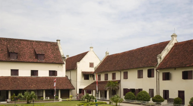 OYO 2291 Hotel Bahagia, Book Hotel Hotels in Sulawesi with Parking, Parking