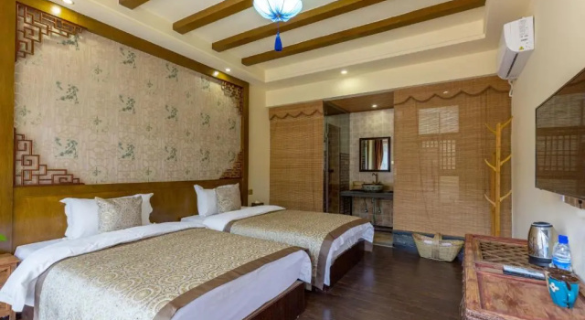 Lijiang Zhuohuayuan Boutique Inn, Забронировать Бутик-отель Бутик-отели Лицзян, рядом с Улица Сквер-стрит Древнего города Даянь, Бутик-отель