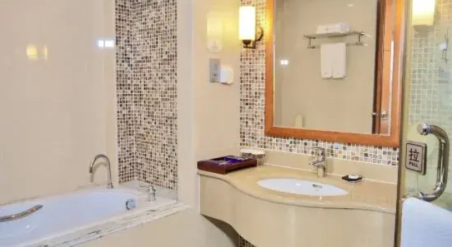 Люкс Yihao International Hotel