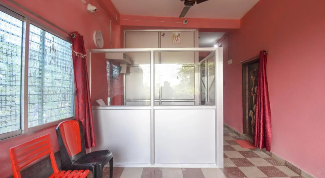 SPOT ON 75786 Urban Village, Prenota Hotel Calcutta 