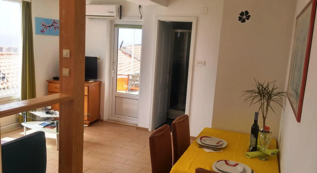 Charming studio apartment with beautiful sea view