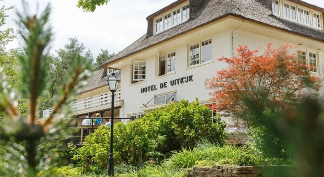 Landgoed De Uitkijk Hellendoorn, Забронировать Отель Отели Хеллендорн 4 звезды, 4*