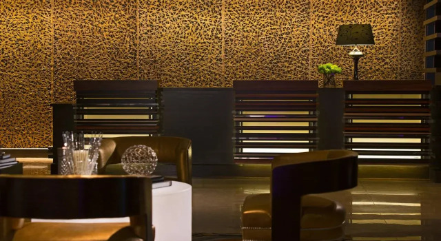 Renaissance Austin Hotel